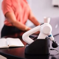 Therabody Theragun Elite Percussive Massage Gun 13 Therabody Theragun Elite Percussive Massage Gun -Dunlop Tennis Store G4 ELITE WHT 5